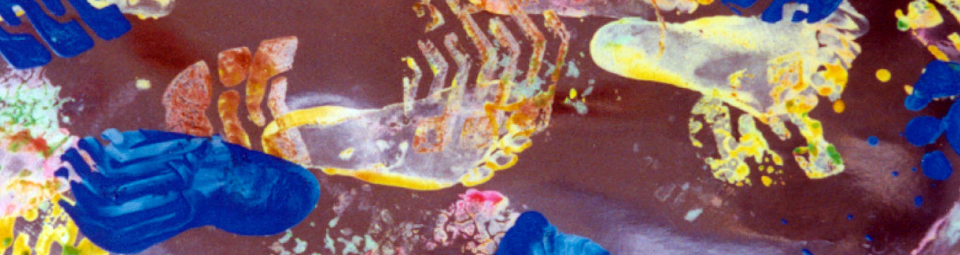 home_exhibitions_footprints_vicky_cave